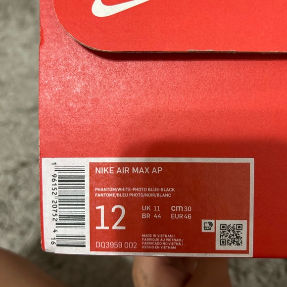 Nike Air Max Men's Athletic Shoes - Picture 7 of 7